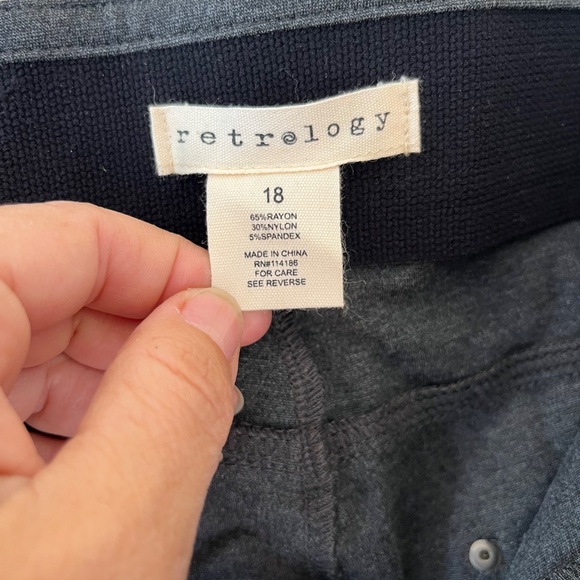 Retrology Plus Sz 18W High Rise Stretch Pull On Gray Pants Classic Fit Pockets - Picture 2 of 9